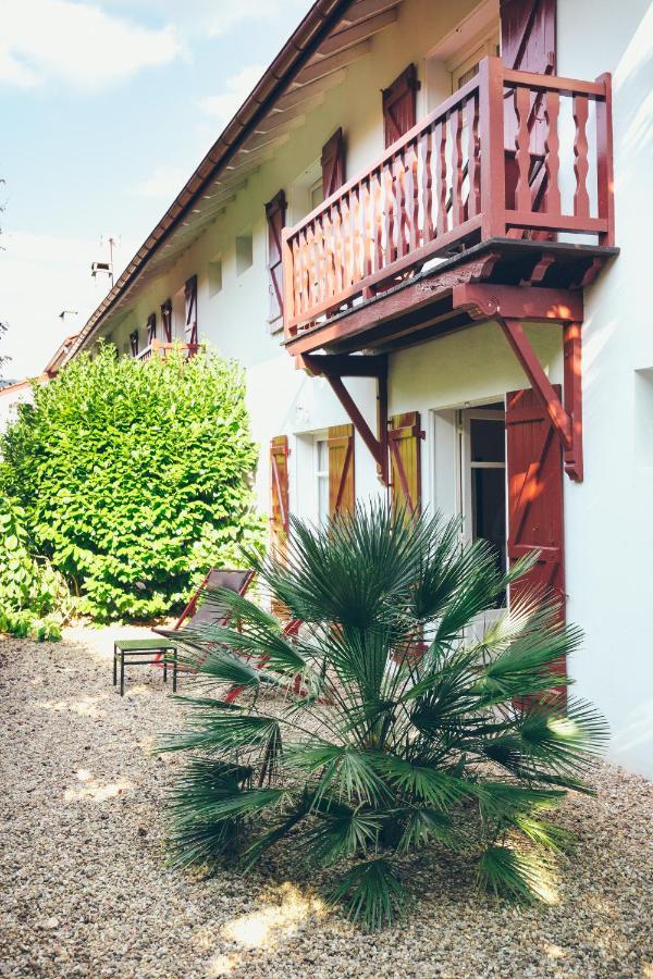 Hôtel Arcé Saint-Étienne-de-Baigorry Exterior foto